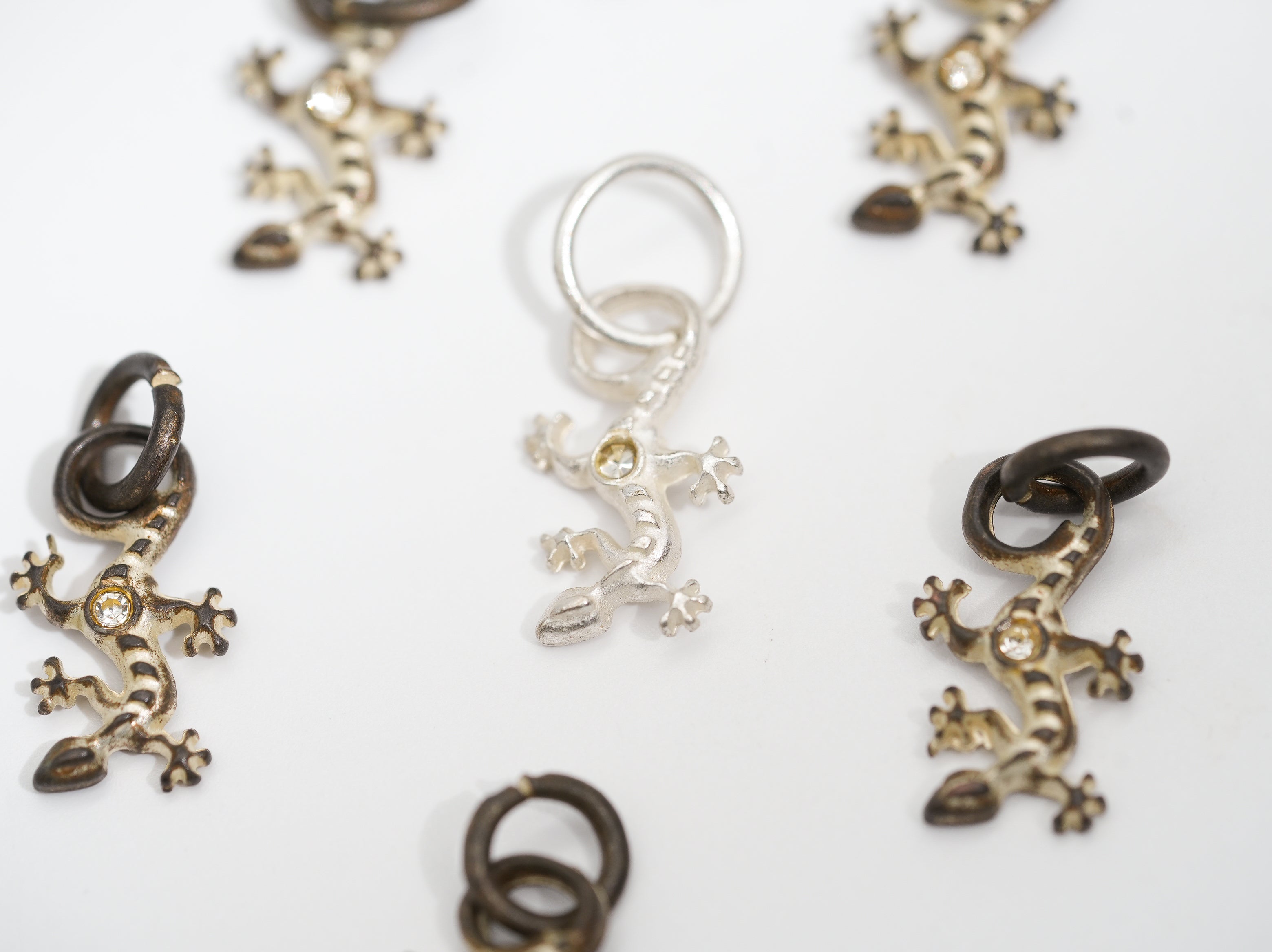 SchauTime Amulett S, Gecko Silber