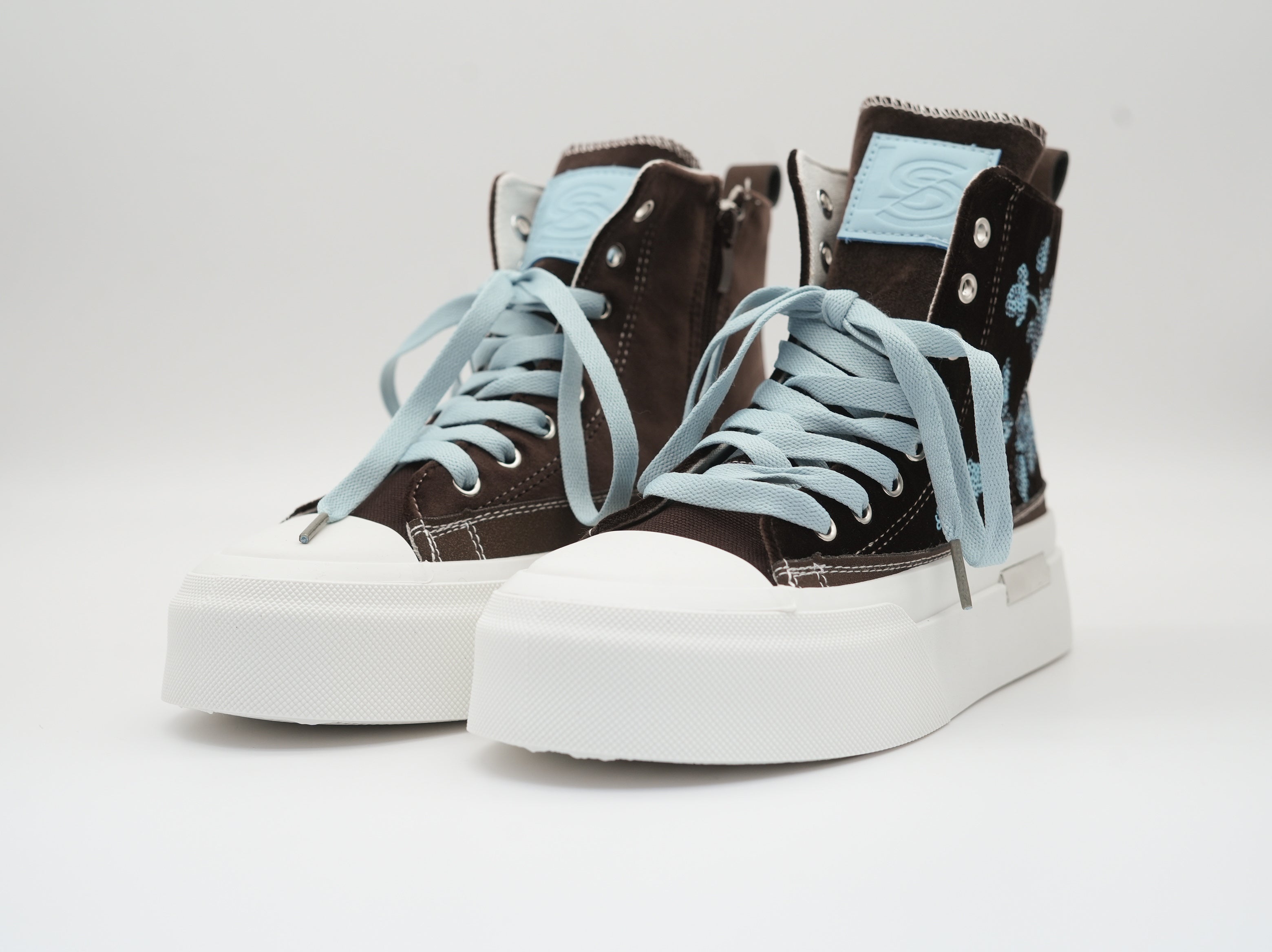 High Sneaker mit Paillettenmuster