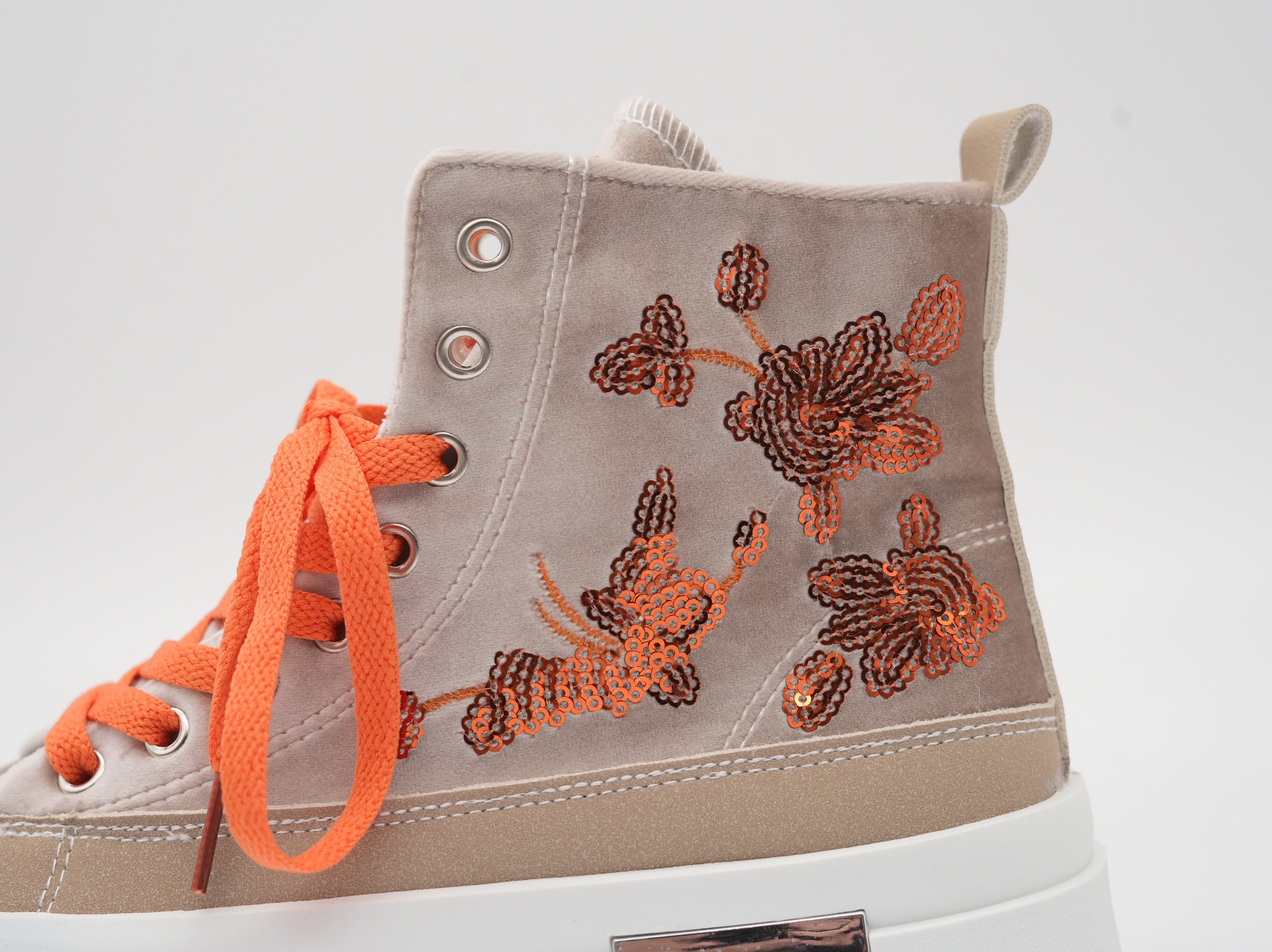 High Sneaker mit Paillettenmuster
