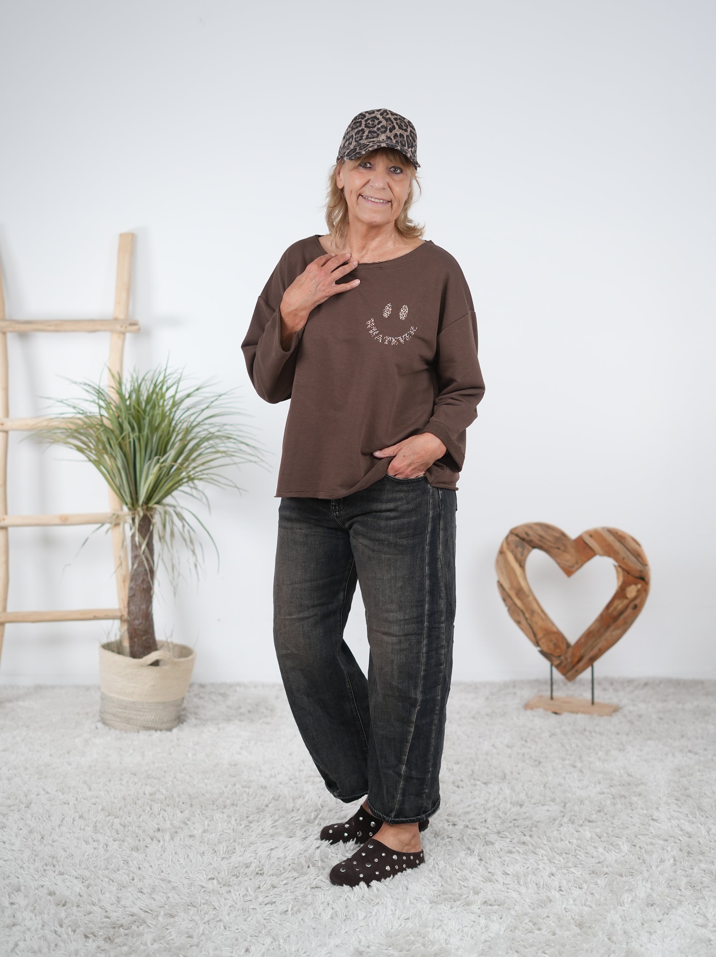 Barrel Jeans mit schoko Akzenten