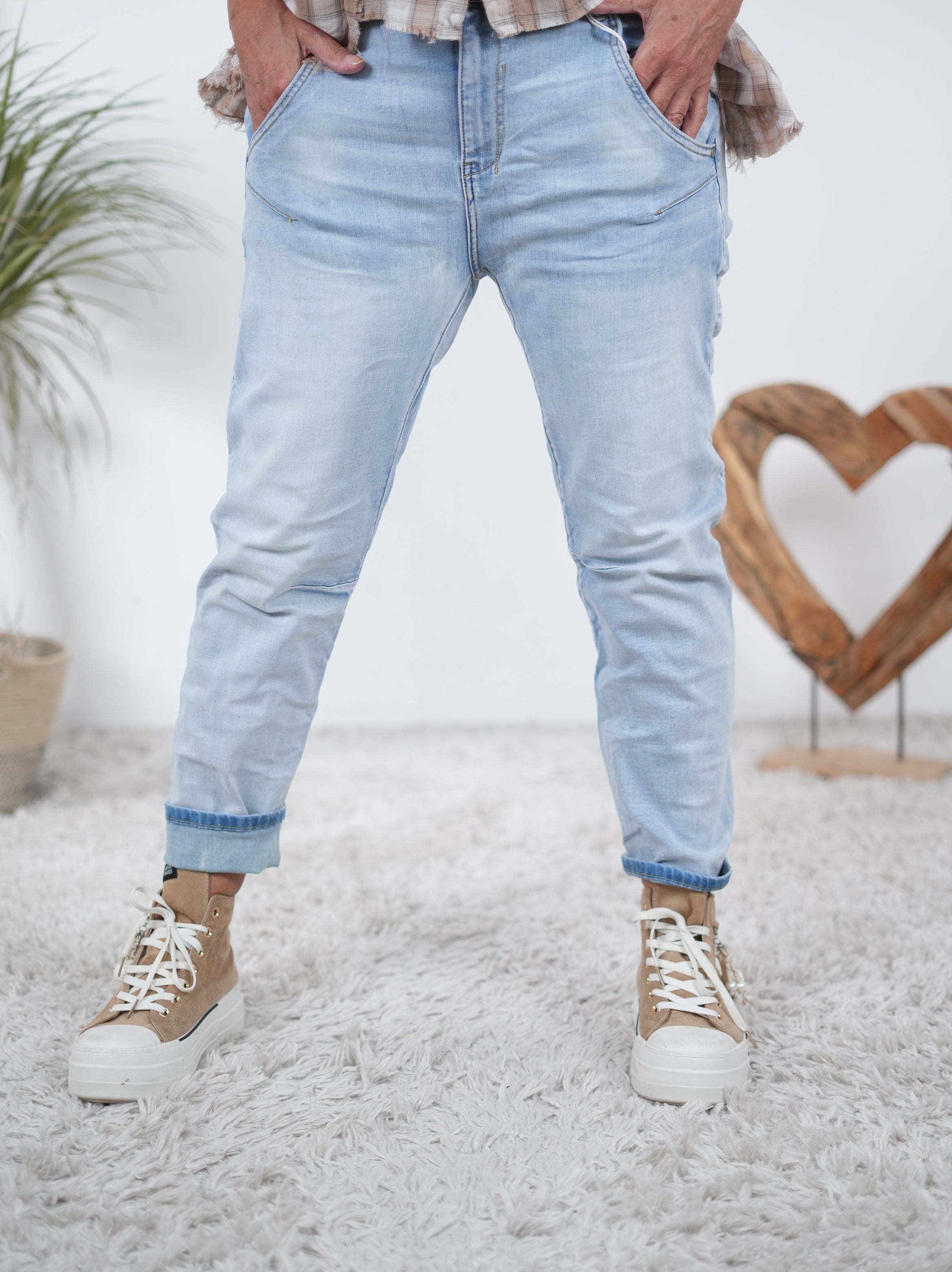 Blue Jeans, Casual fit