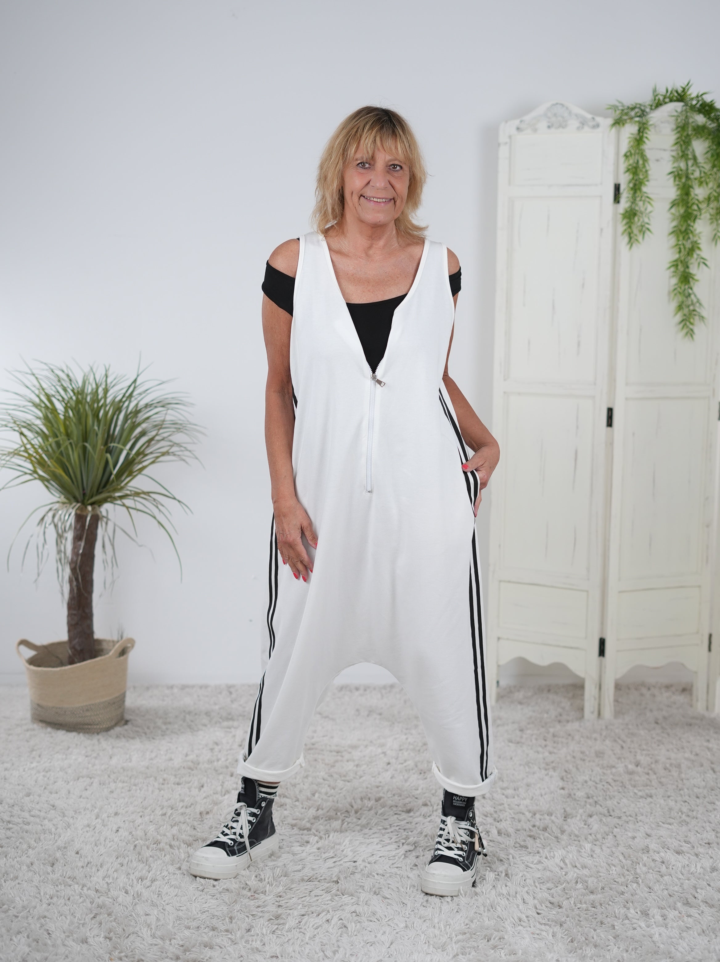 lässiger Jumper mit seitlichen Streifen Wollweiß