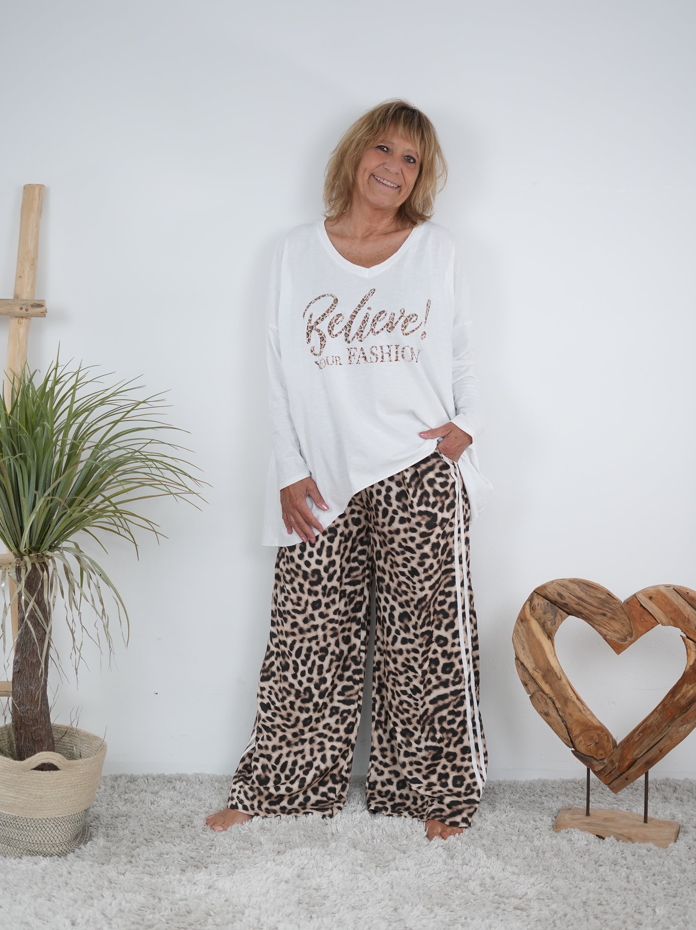 Langarm Shirt mit "believe" Schriftzug