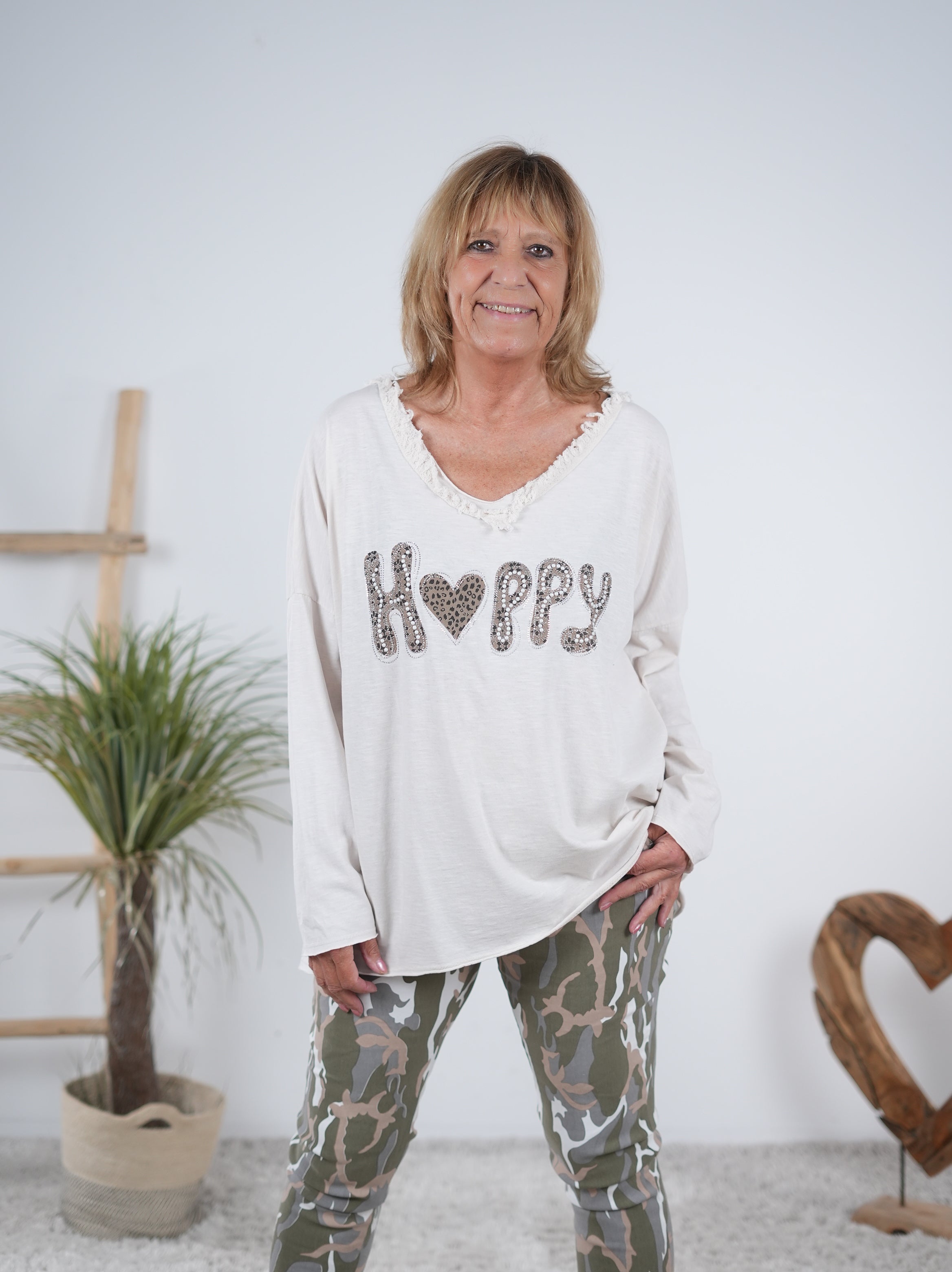langarm Shirt mit "Happy" Schriftzug