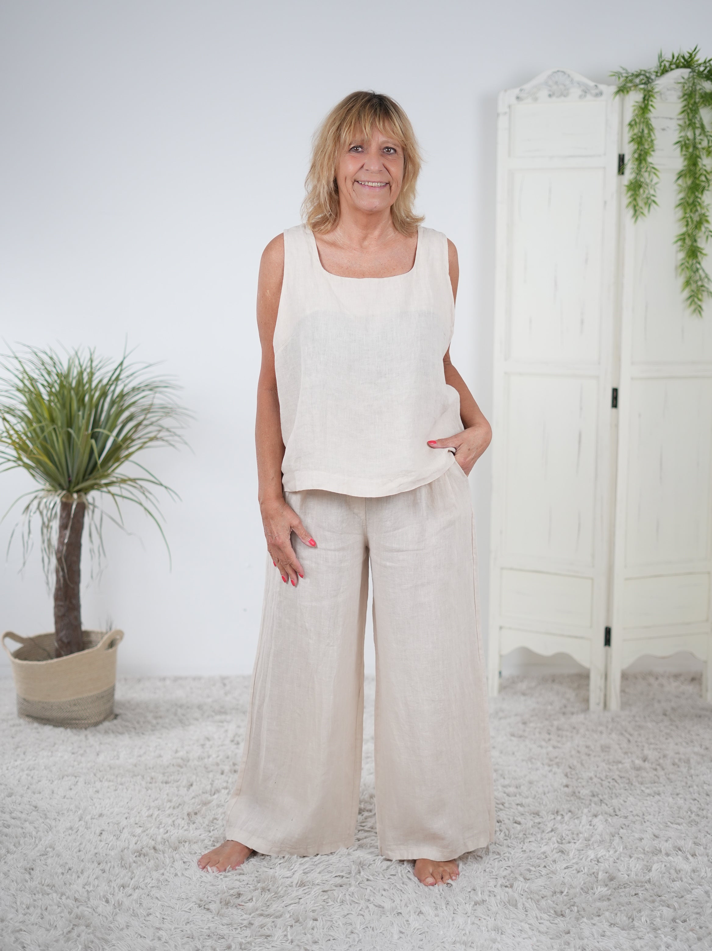 Luftiger 2-Teiler aus Leinen Beige