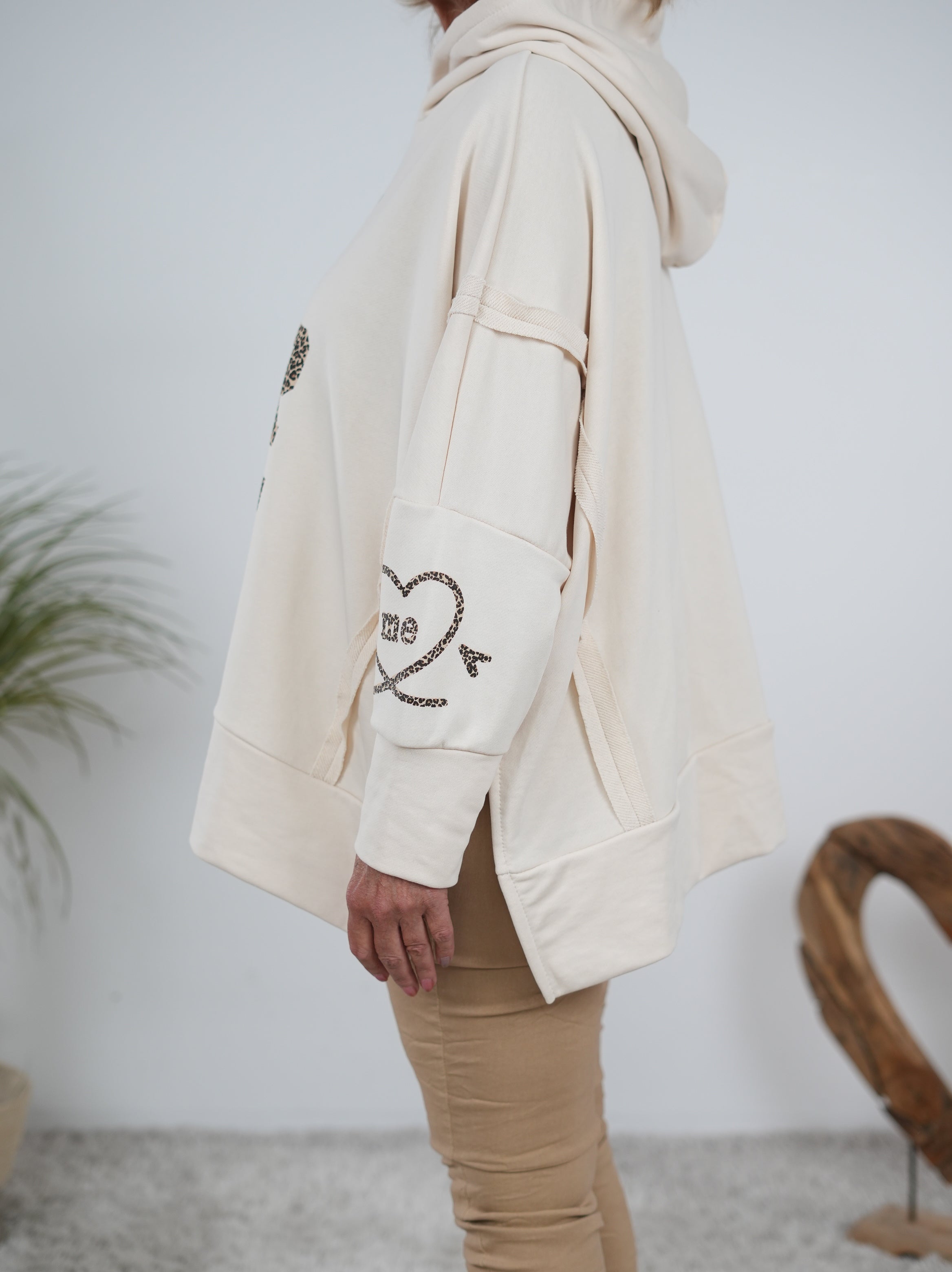oversize Hoody mit großem Leo Print und Ärmelbündchen