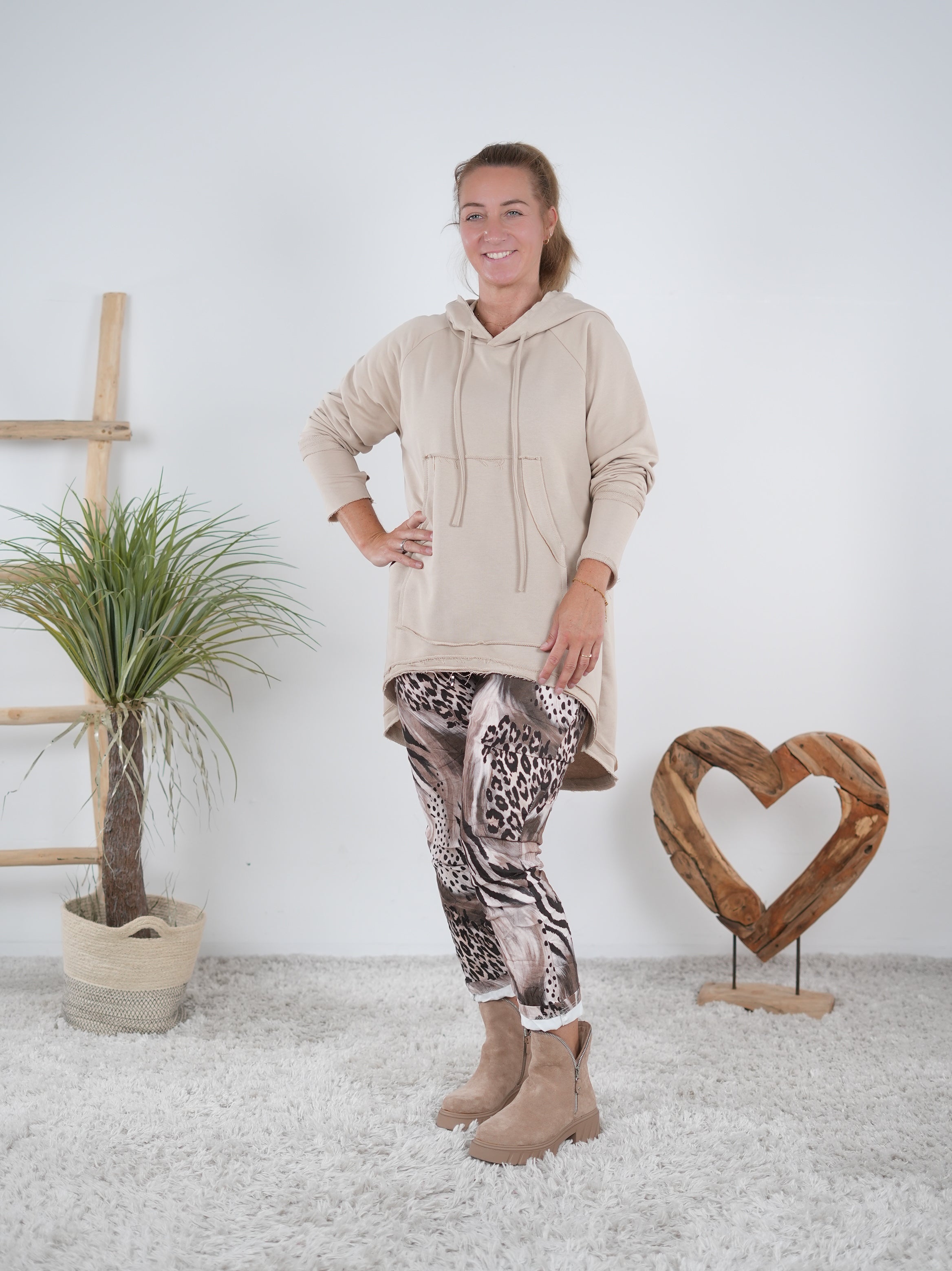 Oversize Longhoody mit Känguru Tasche Beige