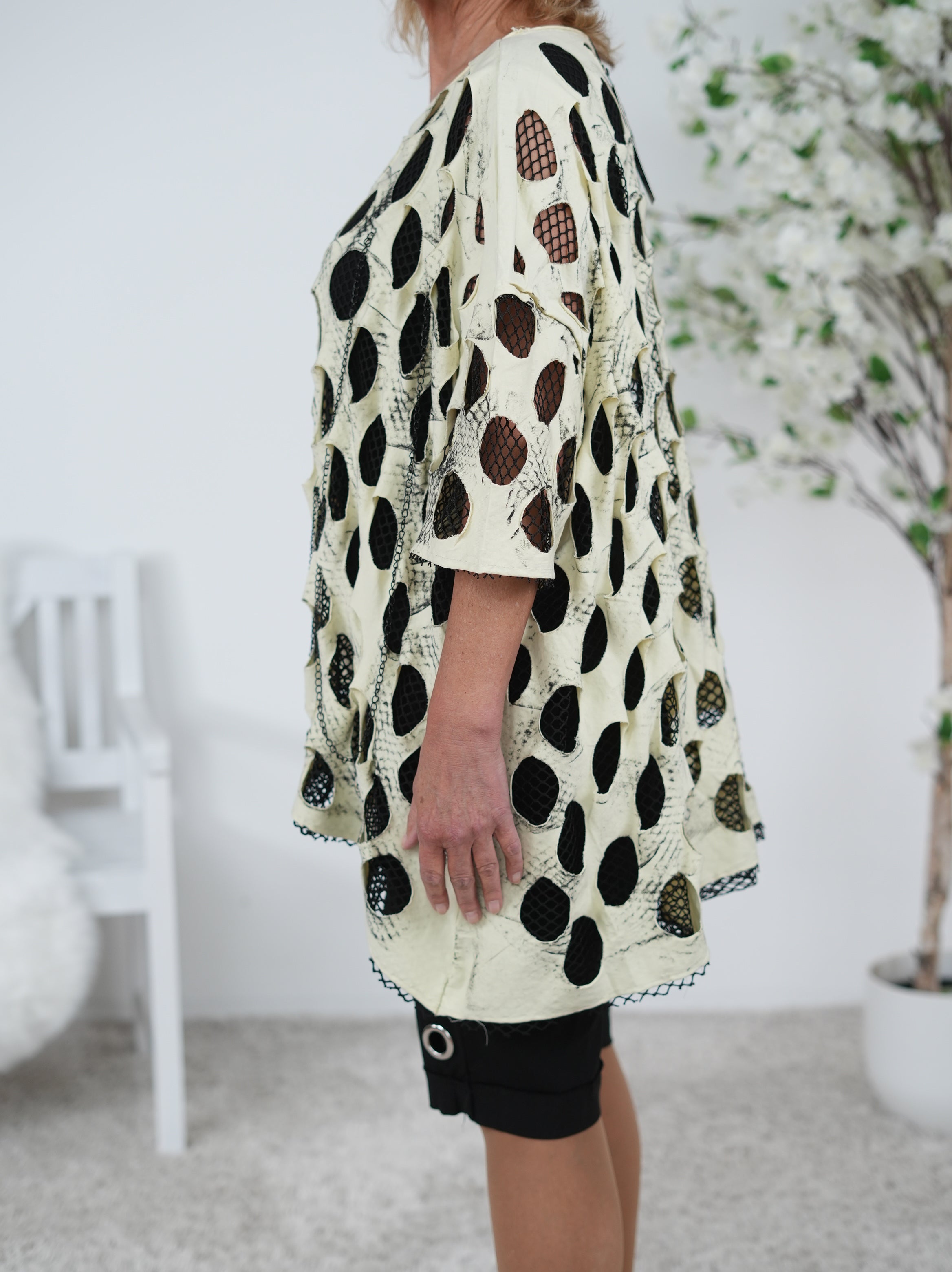 oversize Netz Shirt mit Ketten "Details"