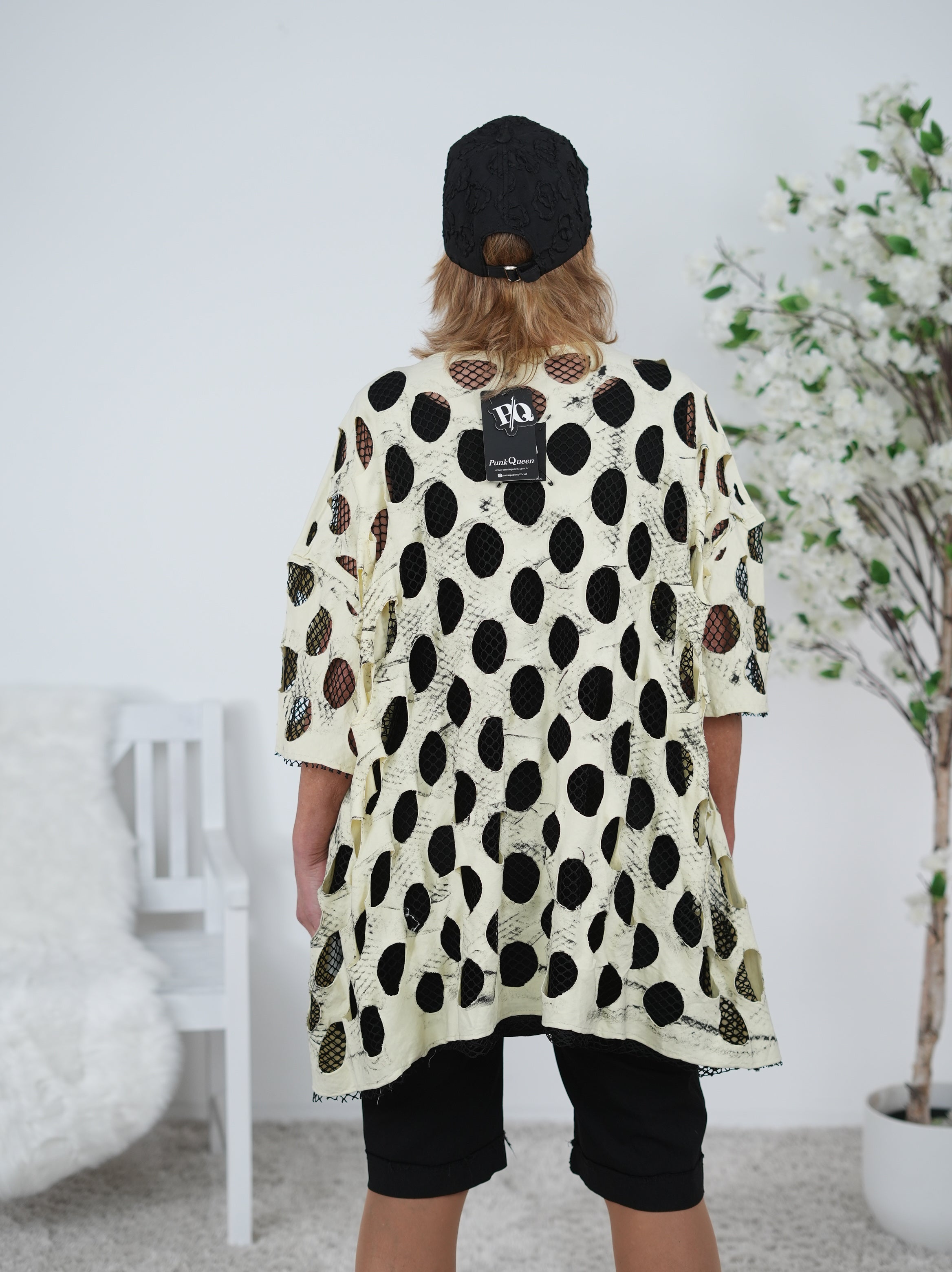 oversize Netz Shirt mit Ketten "Details"