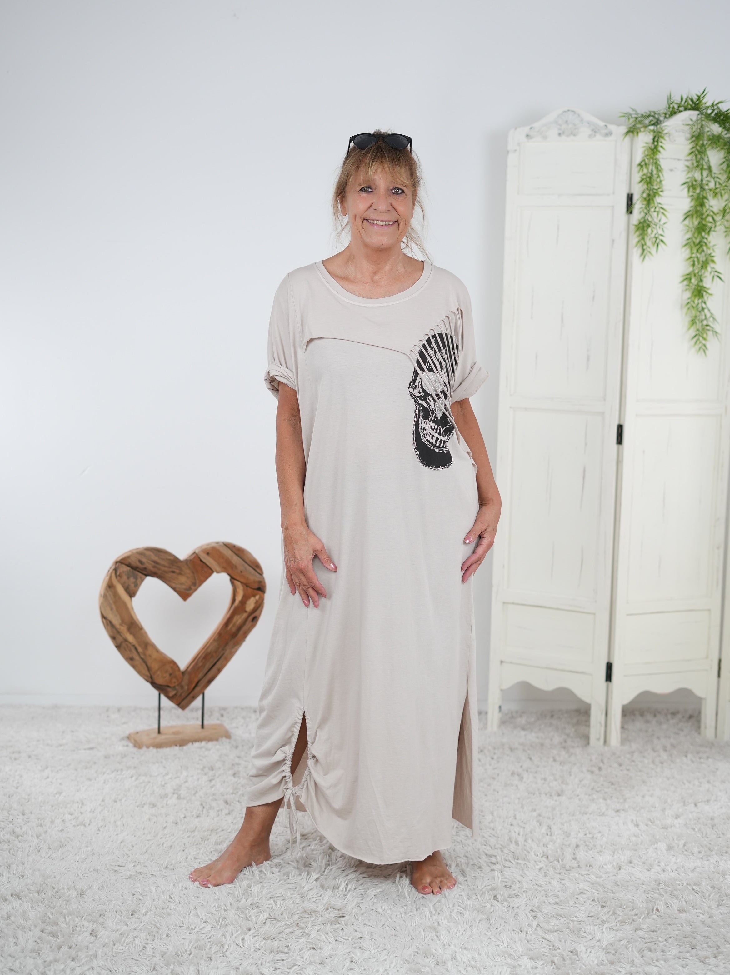 oversized Kleid mit großem Skull Print Beige