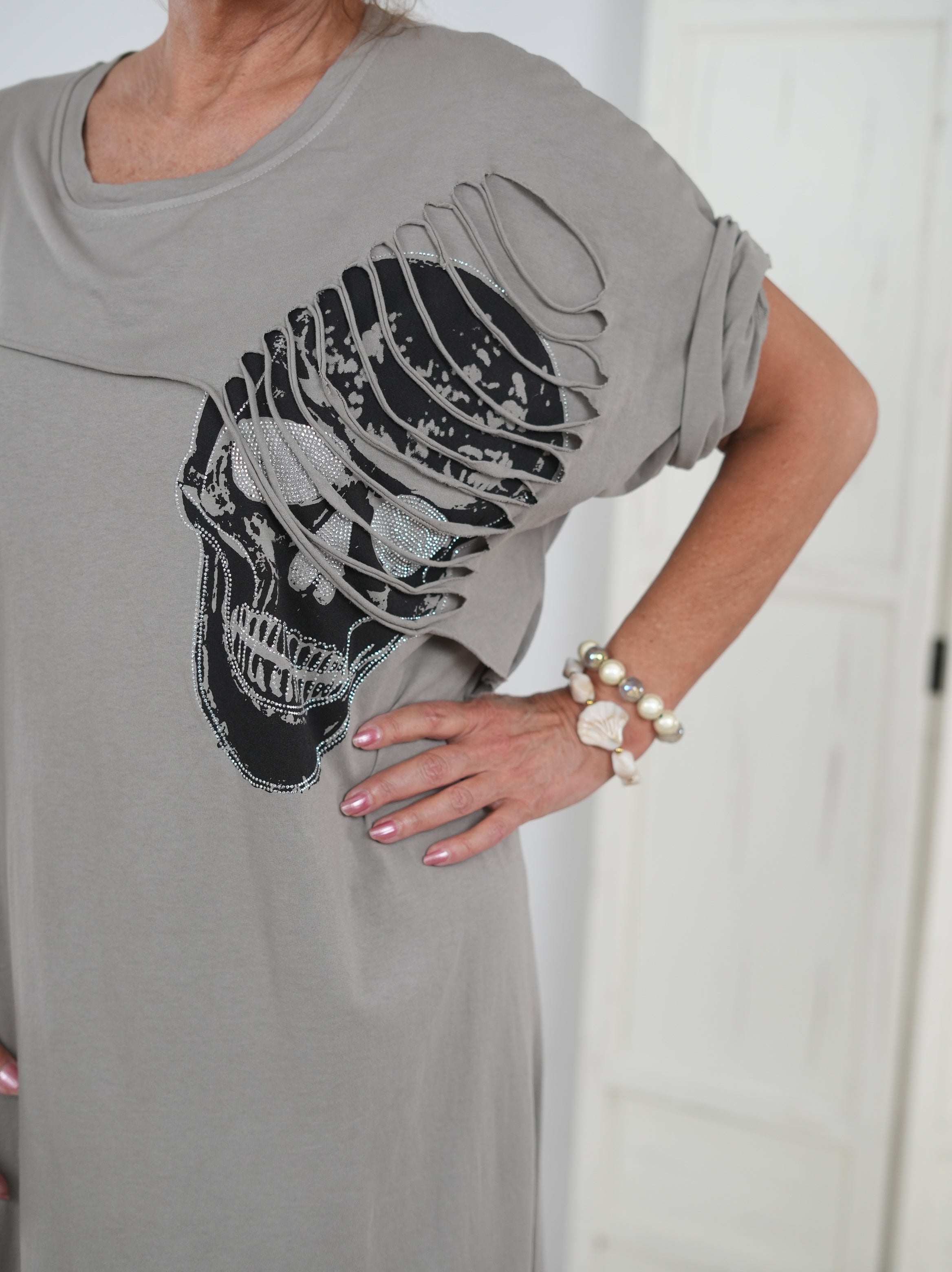 oversized Kleid mit großem Skull Print