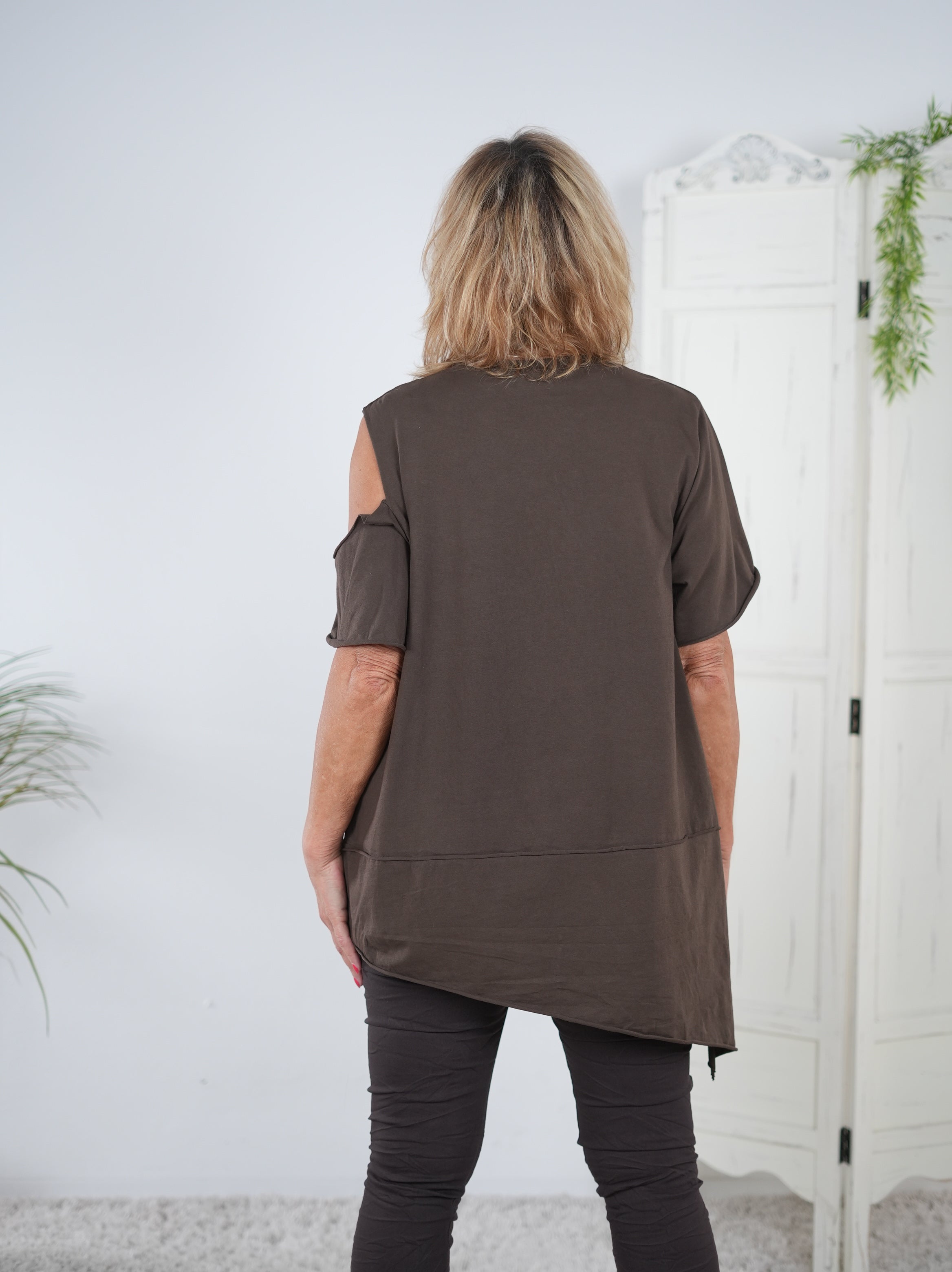 Shirt mit Cut Outs und Rundhalsausschnitt