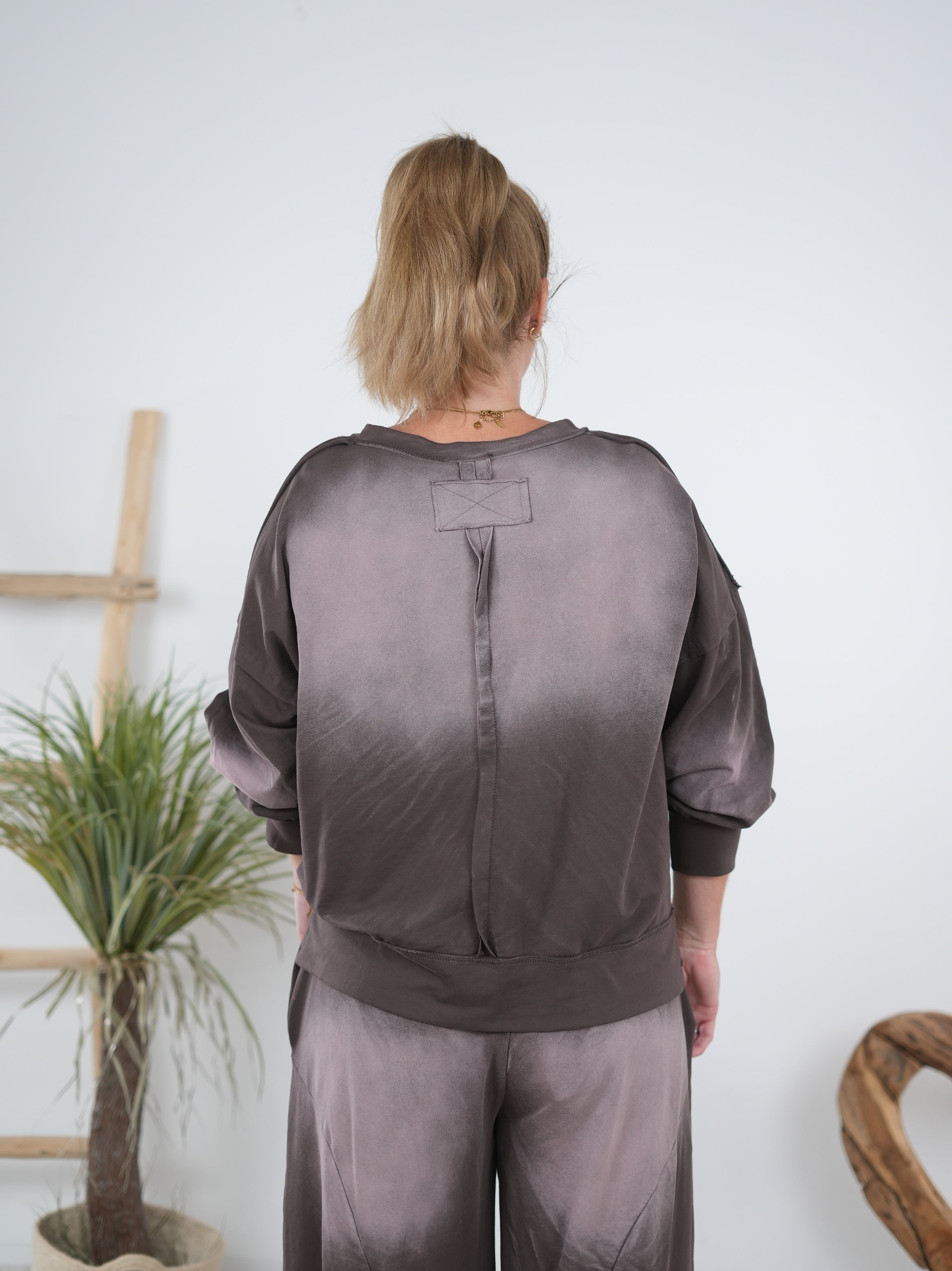 Sweaty mit ausgefallener Waschung