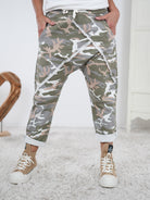 Camouflage Baggy mit Außennähten