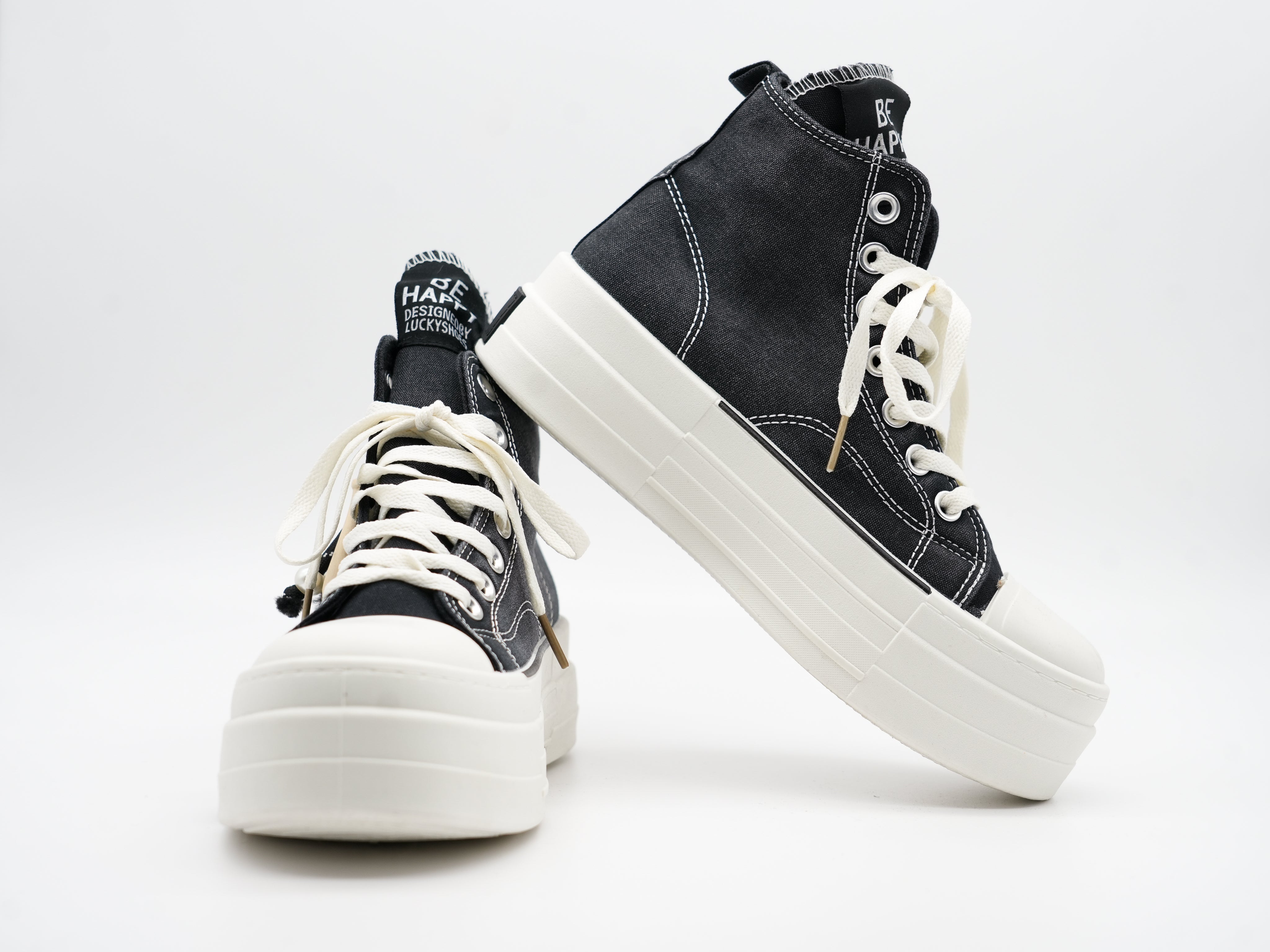Sneaker ~base~