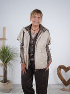 leichte Steppweste mit Reißverschluss Beige