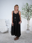 Leinen Kleid mit breiten Trägern Einheitsgröße (ca Gr. 40-44) Schwarz