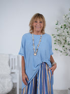 oversize Basic Shirt im Vokuhila Schnitt One Size (ca Gr. 42 44 "oversize"-48 50) Jeansblau