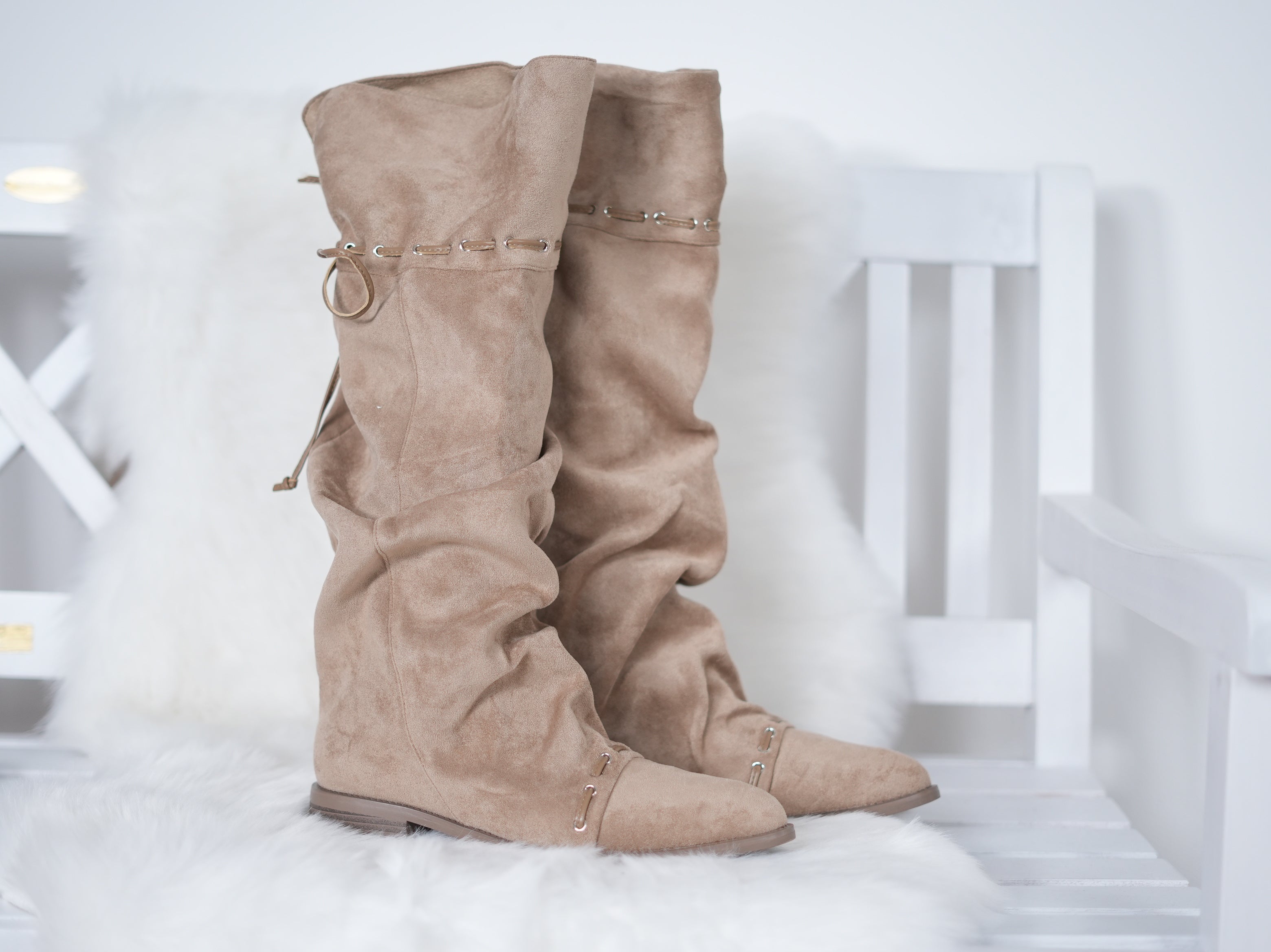 Sommerstiefel mit Boho Vibe Beige