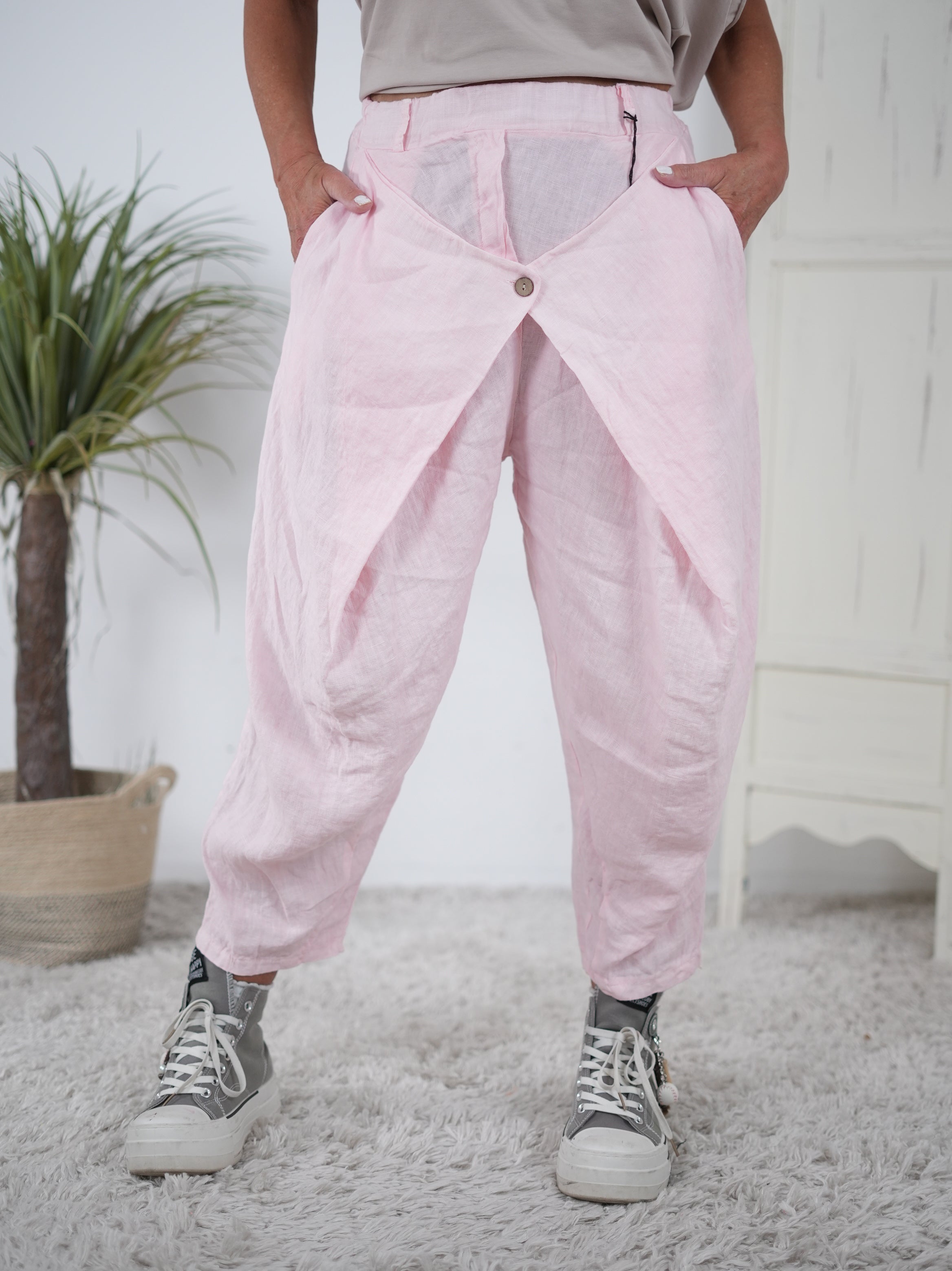 Leinen Pants im ausgefallenem Schnitt