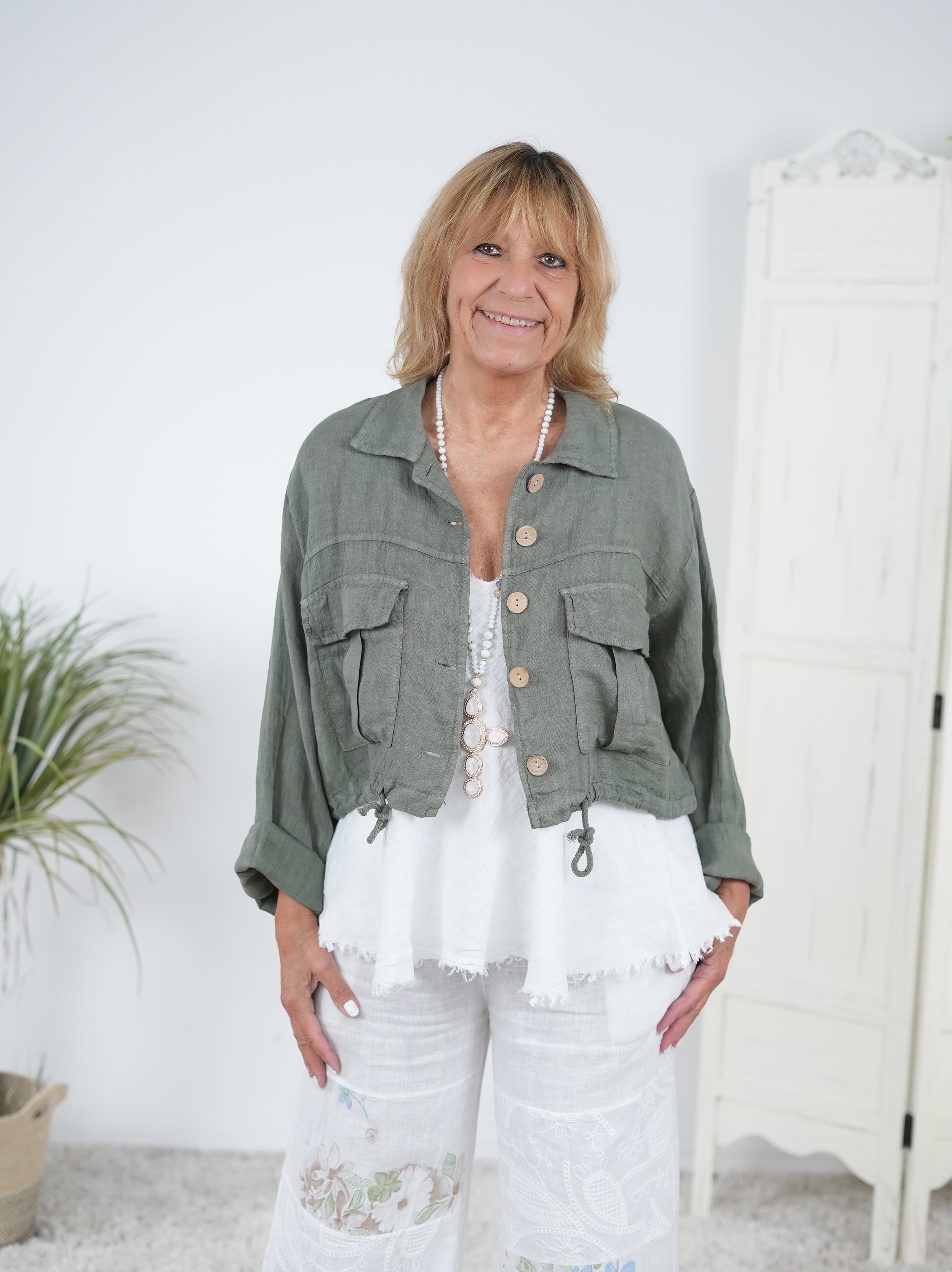 Crop Leinen Jacke mit Knopfleiste Olive