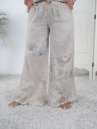 Wunderschöne Marlene Hose aus Leinen mit Blümchen Beige