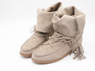 Boots mit Schnürung