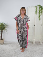 Leinen Mix Jumper im Leo Look Pink