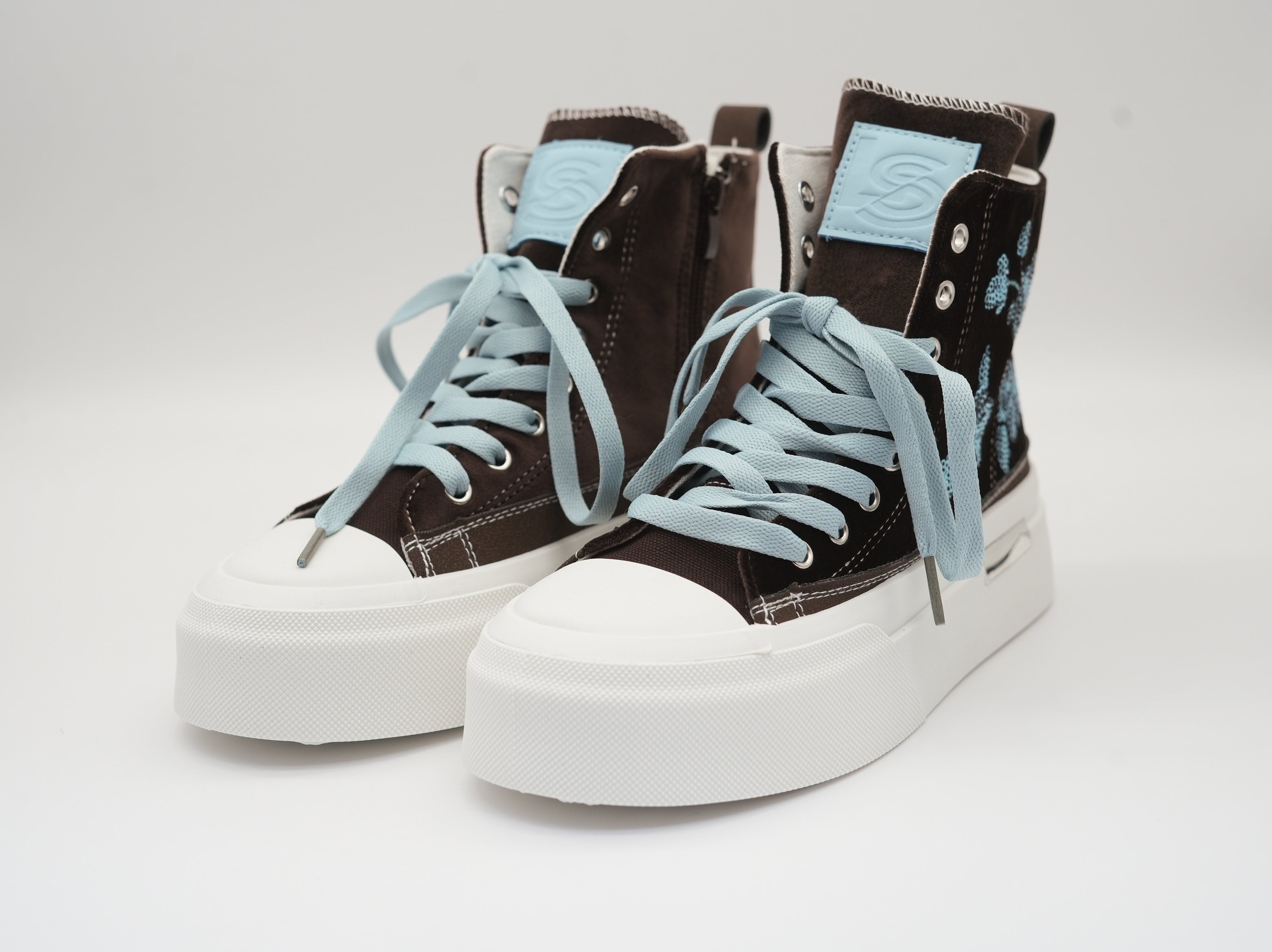 High Sneaker mit Paillettenmuster Schoko Hellblau