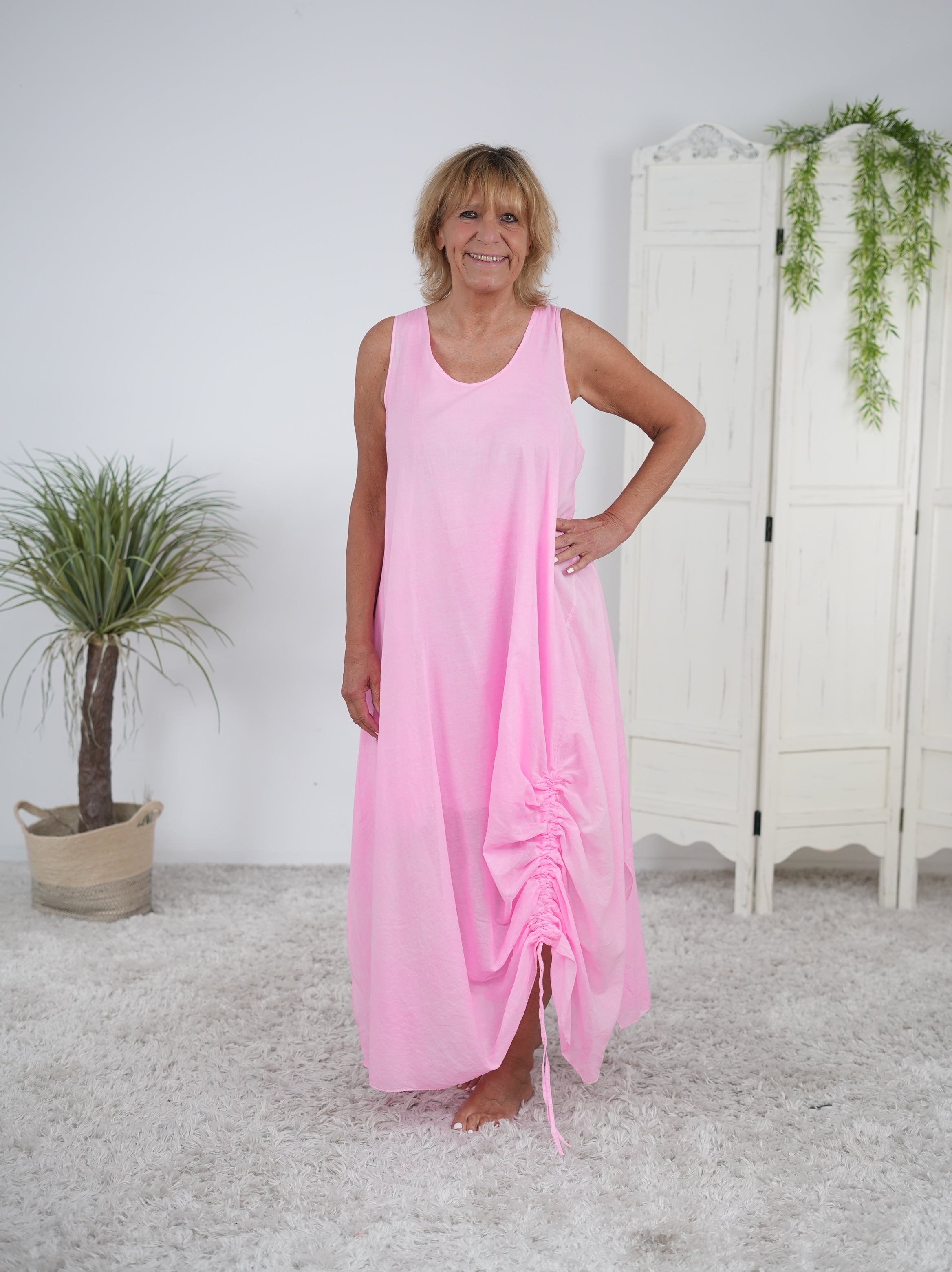 Leichtes Baumwoll-Kleid mit Raffung Babypink