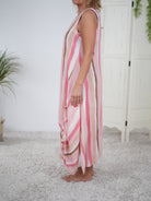 Sommerkleid mit Raffung in Streifen