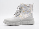 Süße Boots mit Blümchen Stickerei