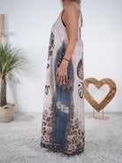 Ausgefallenes Sommer Kleid mit Leo Akzenten