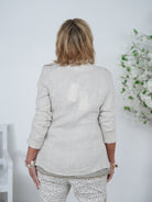 sportlicher Leinen Blazer mit goldenen Knöpfen