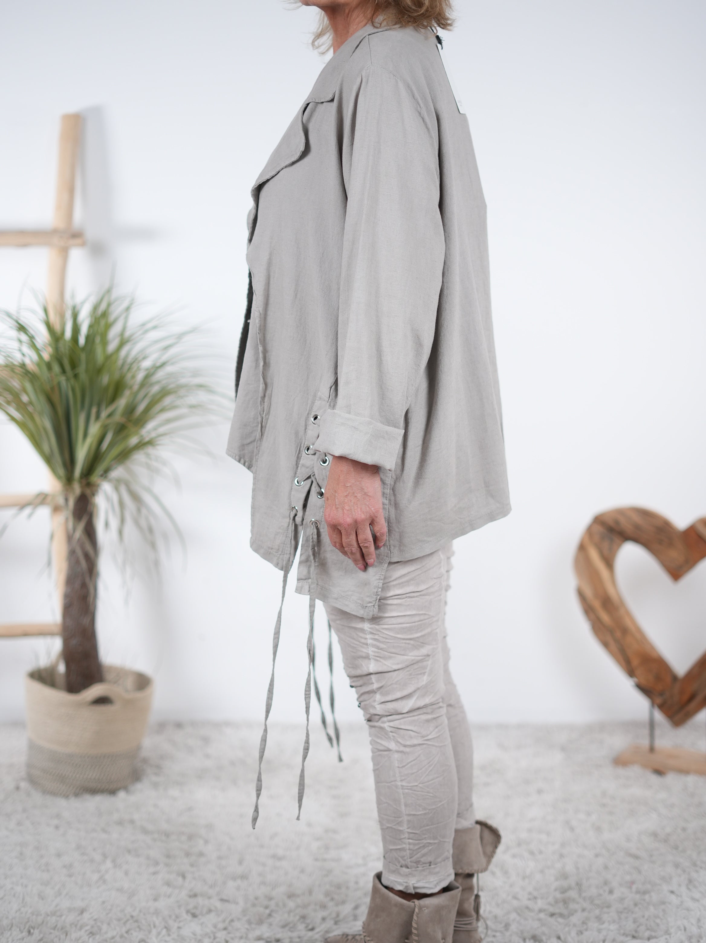 ausgefallener Blazer mit seitlicher Schnürung