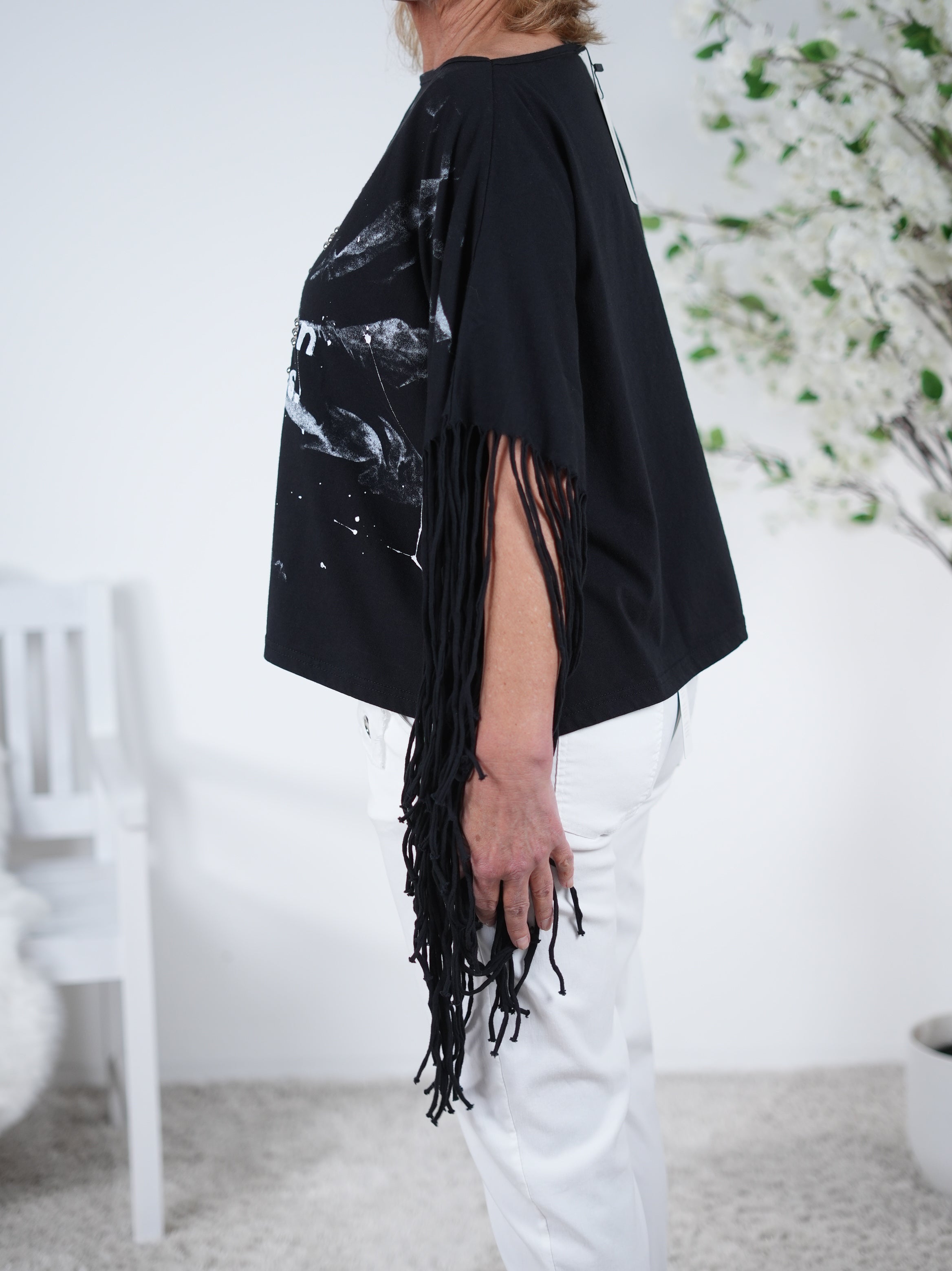 ausgefallener Poncho mit Fransen
