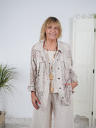 ausgefranste Jacke mit Häkeleinsatz Beige