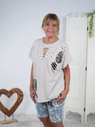 Baumwoll-Shirt mit Skull Print und Nieten verziert