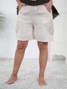 Bequeme Leinen Short mit Gummibund Sand