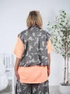 Camouflage Weste mit aufgesetzten Taschen