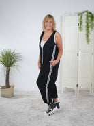 lässiger Jumper mit seitlichen Streifen