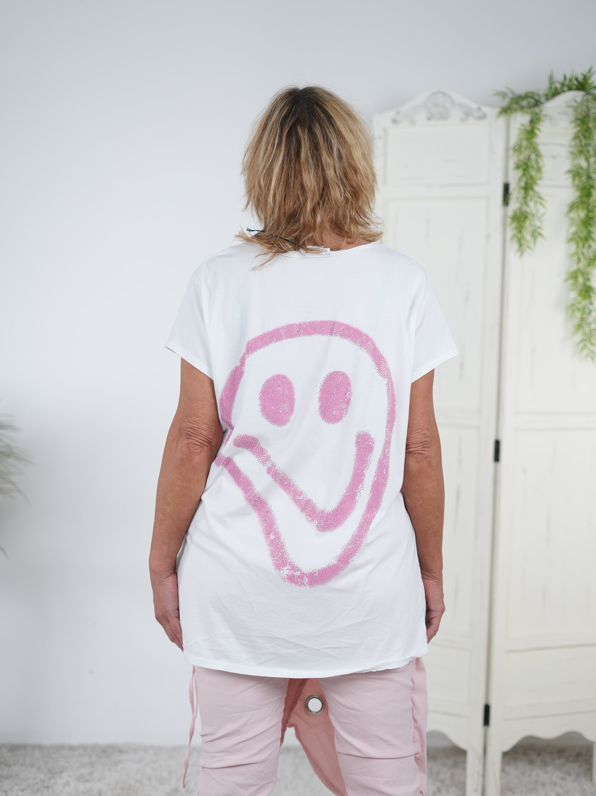 lässiges Shirt mit Smile Schriftzug in Strasssteinen