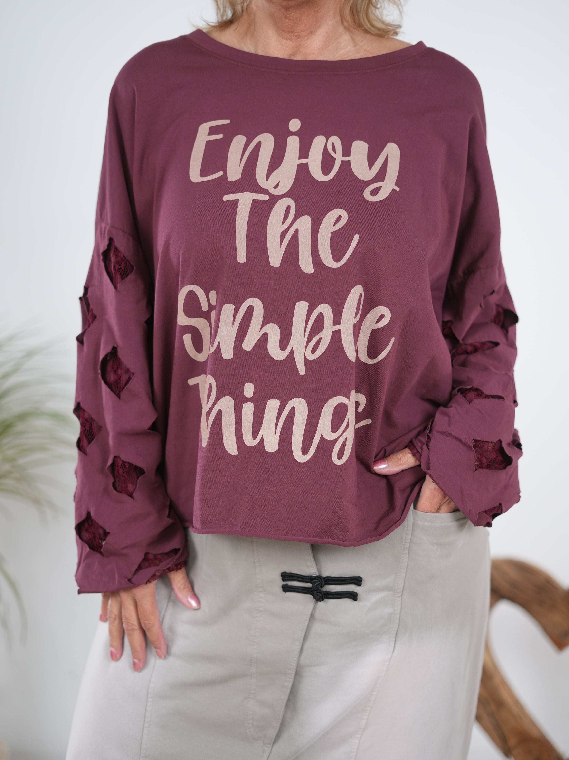 langarm Shirt Schriftzug und auffälligen Ärmeln