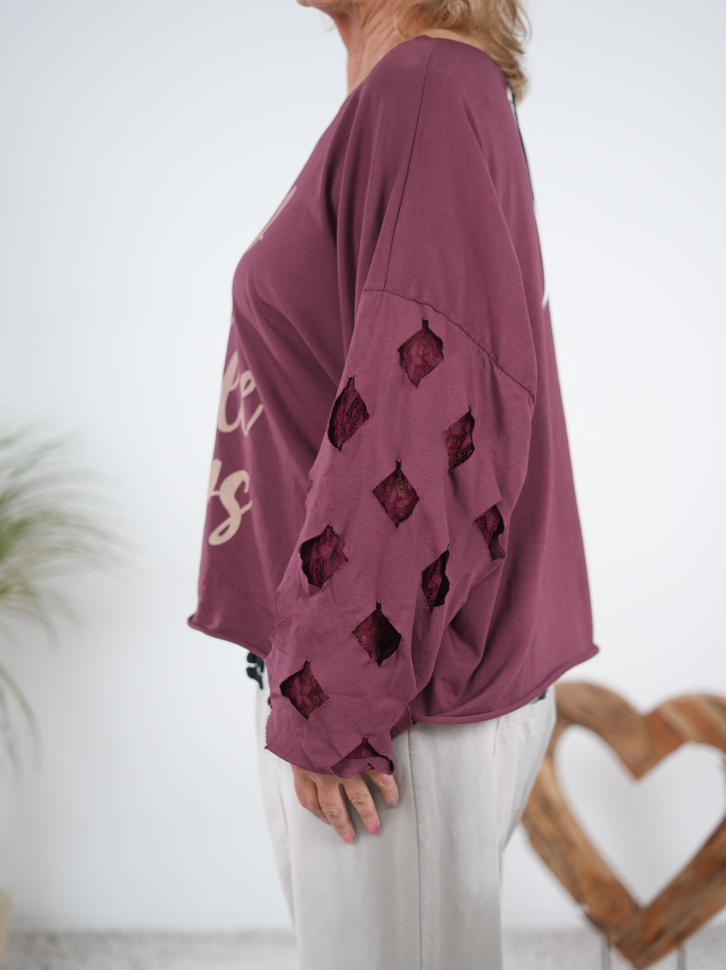 langarm Shirt Schriftzug und auffälligen Ärmeln