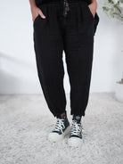Luftige Leinen Pants mit Gummibund am Beinabschluss Einheitsgröße (ca Gr. 38-42) Schwarz