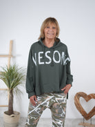 leichter Hoody im Vokuhila Schnitt Olive