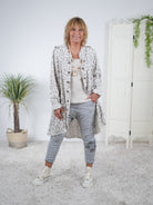 Leinen Cardigan im Leo Look