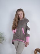 Long Hoody mit Herz Patch Taupe
