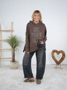 oversize Hoody mit großem Leo Print und Ärmelbündchen