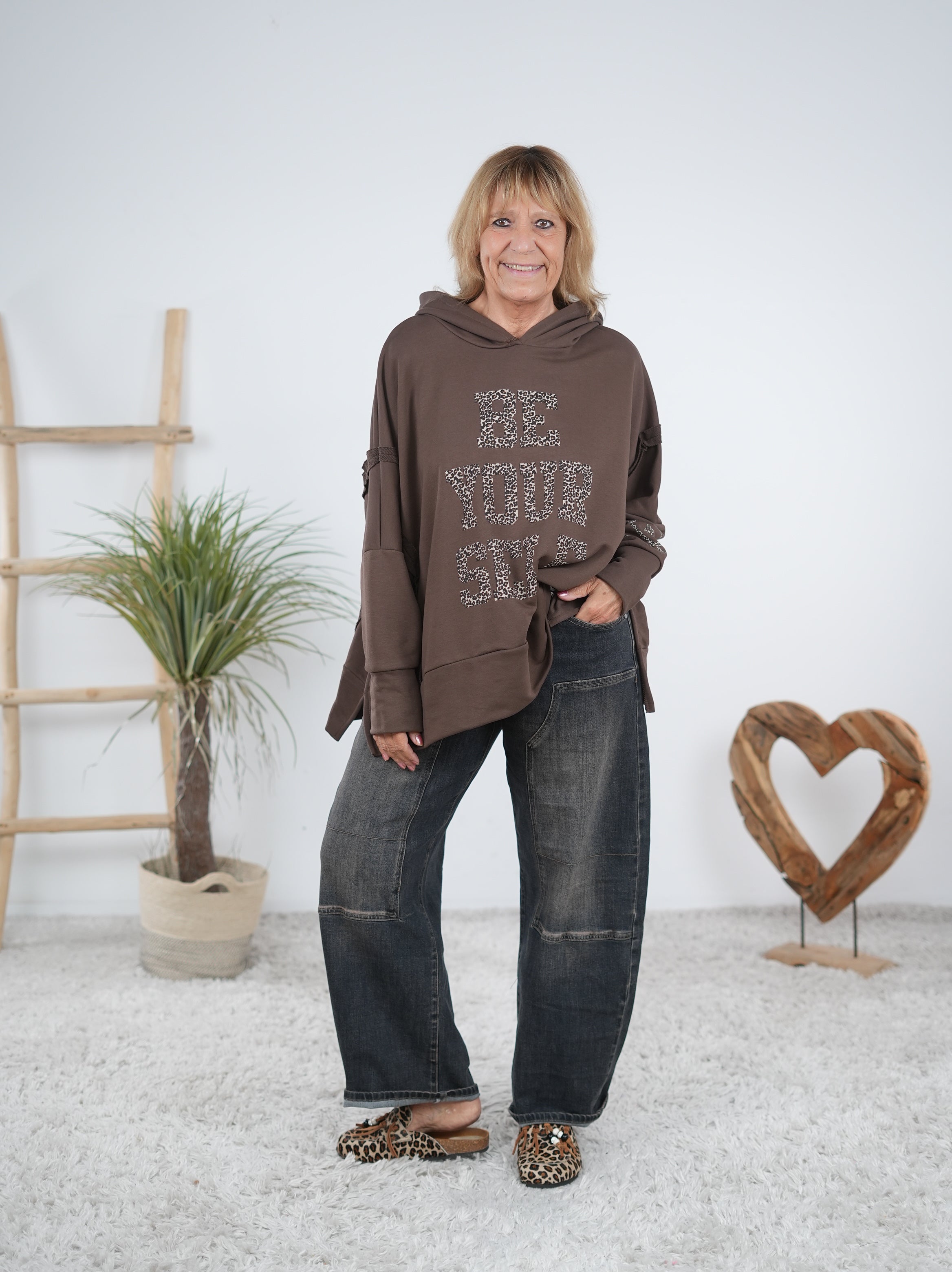 oversize Hoody mit großem Leo Print und Ärmelbündchen